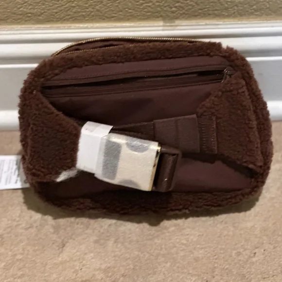 Lululemon Chocolate Fleece Pouch - Picture 3 of 8